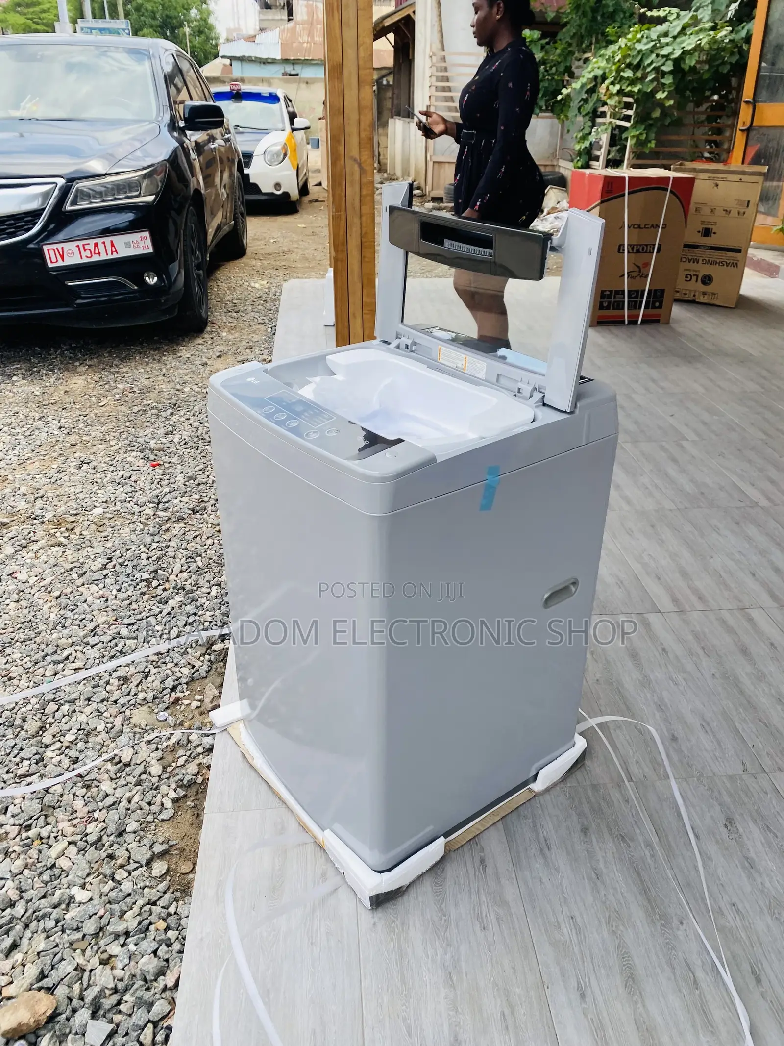 Original LG 9kg T9585NDHVH Top Load Washing Machine.