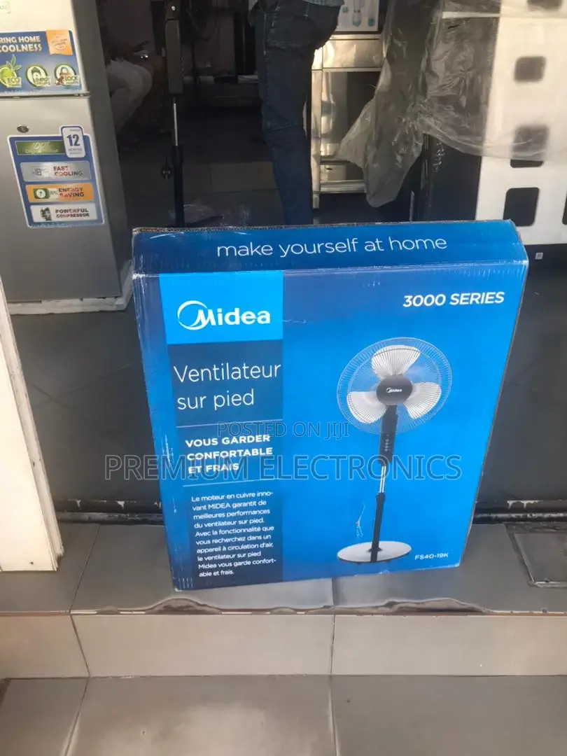 Premium Design Midea 16′′ Standing/Table Top Fan Fs40-