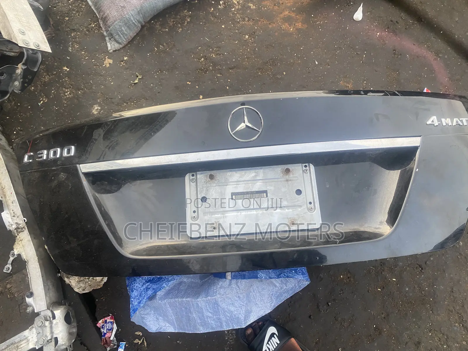 Mercedes Benz C300 2009-2014 W204 Rear Trunk or Boot