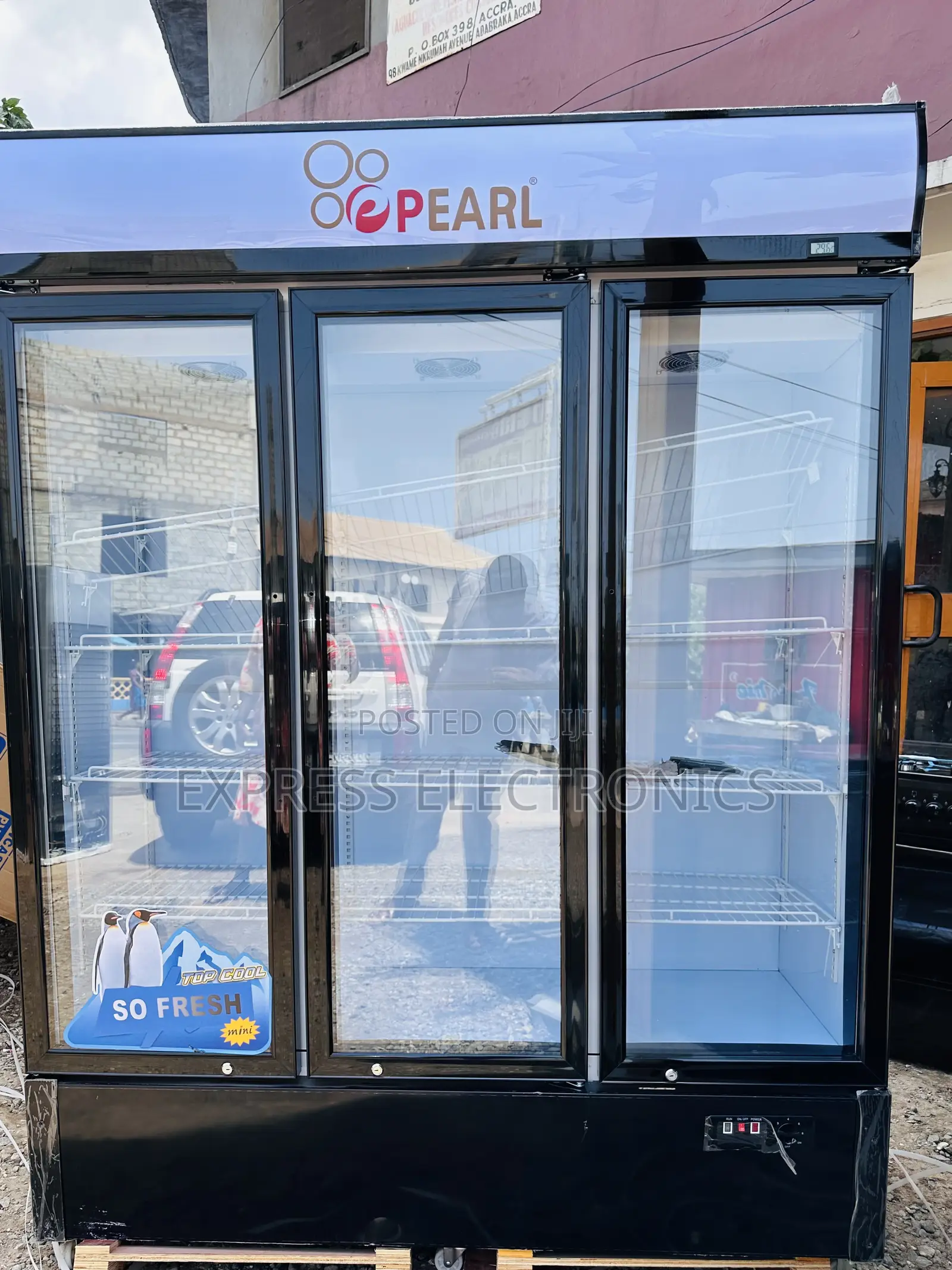 A New White Pearl PVC-150 Display Fridge Pearl Three Doors
