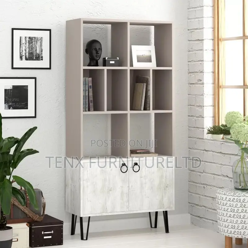 Bookcase./ Shelves (Freestanding)Style