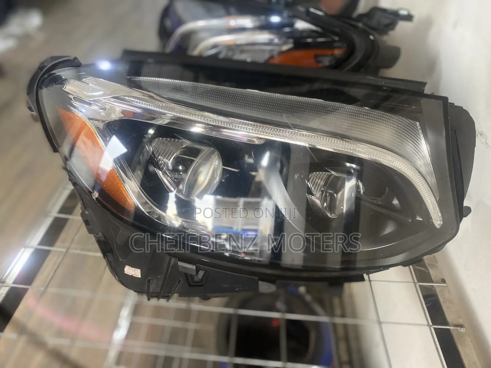 Mercedes Benz GLC Headlight Double Charger Available