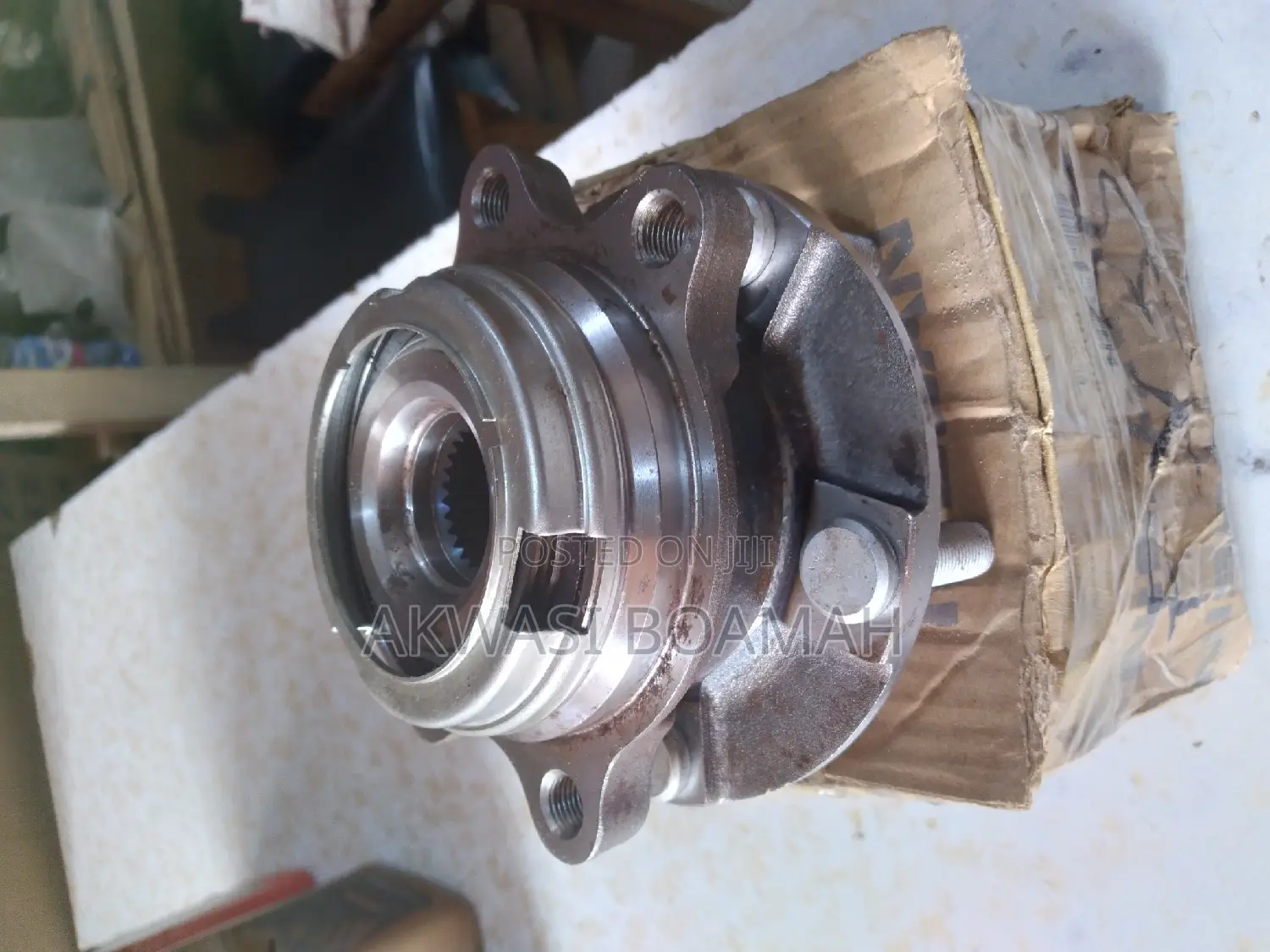 Nissan Infinity Fx35 Front Hub 2005