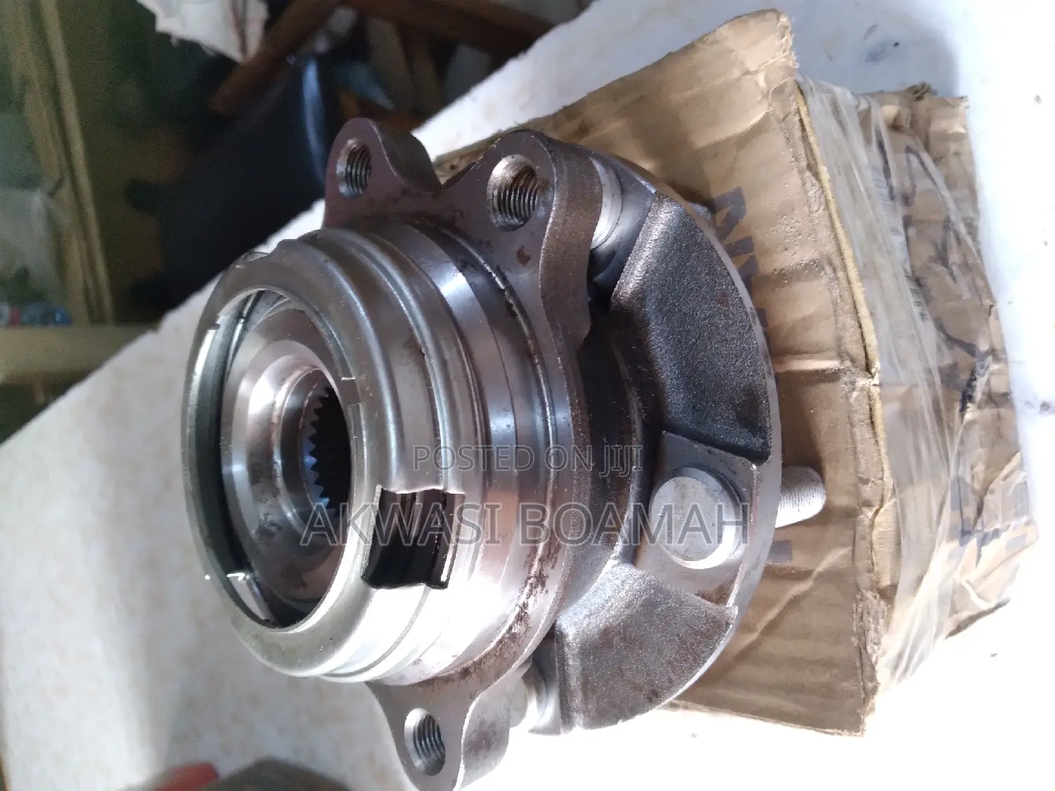 Nissan Infinity Fx35 Front Hub 2005