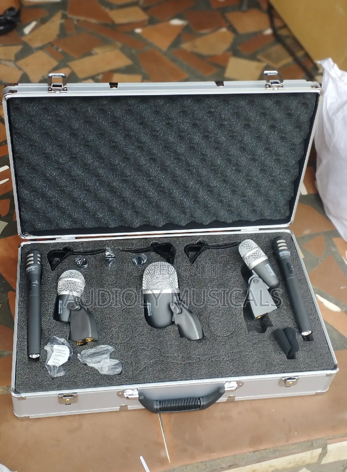 Shure SH-DKT-5B 5-Piece Drum Microphone