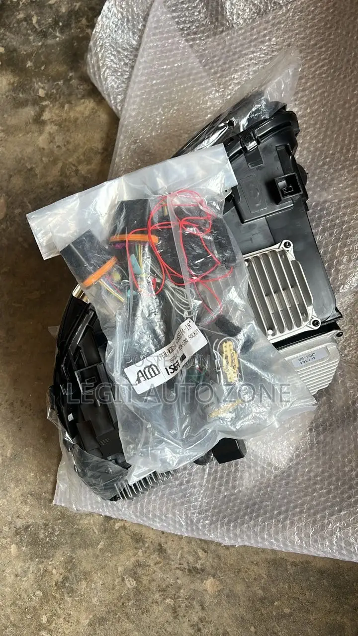 Mercedes Benz GLC LED Headlights