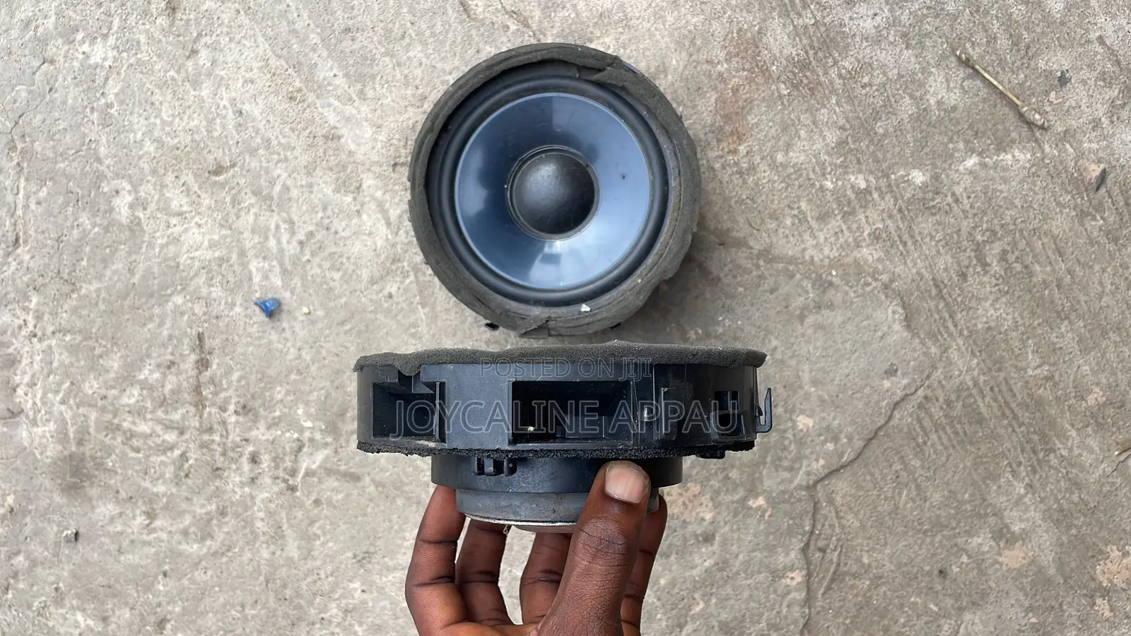Mitsubishi L 200 Original Speaker