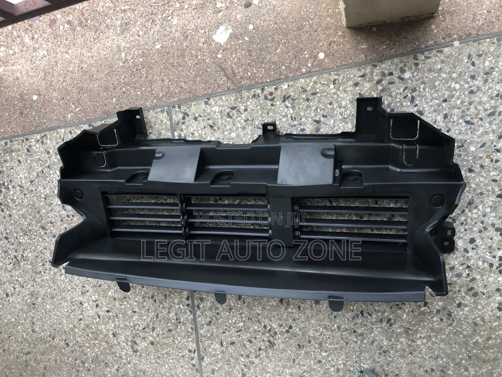 Honda CRV 2017 - 2022 Shutter Grille (Down)