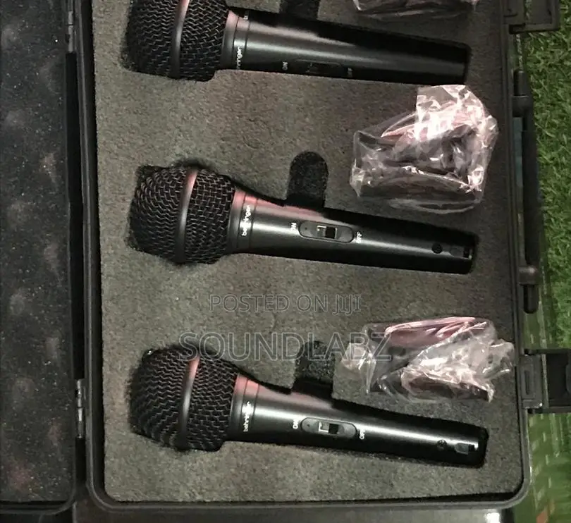 Behringer Xm1800s Ultravoice Vocal Dynamic Microphones