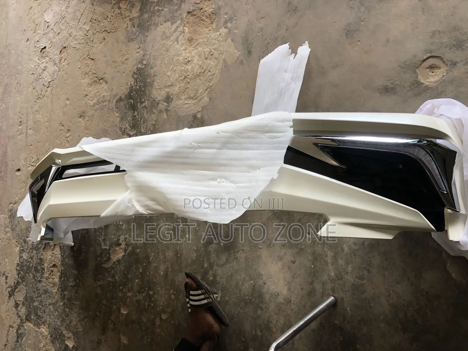 Toyota Land Cruiser 2016 - 2018 Front Bumper Spoiler
