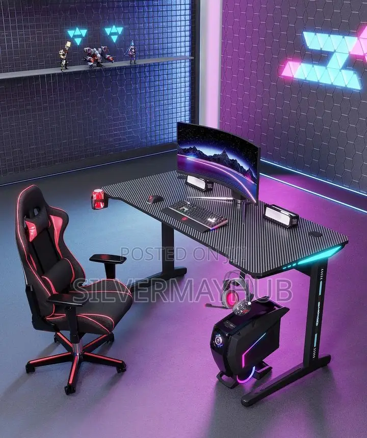 RGB LIGHTING Gaming /Gamers/Computer Desk