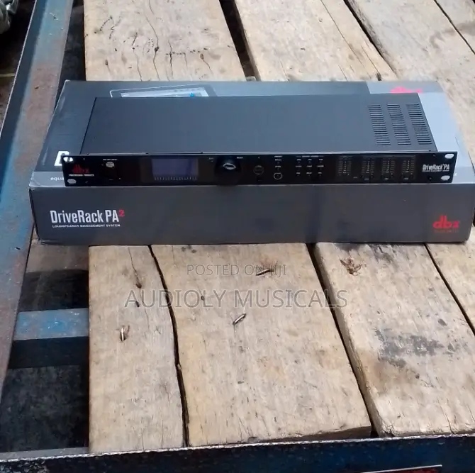 DBX Driverack PA2 Loudspeaker Management System