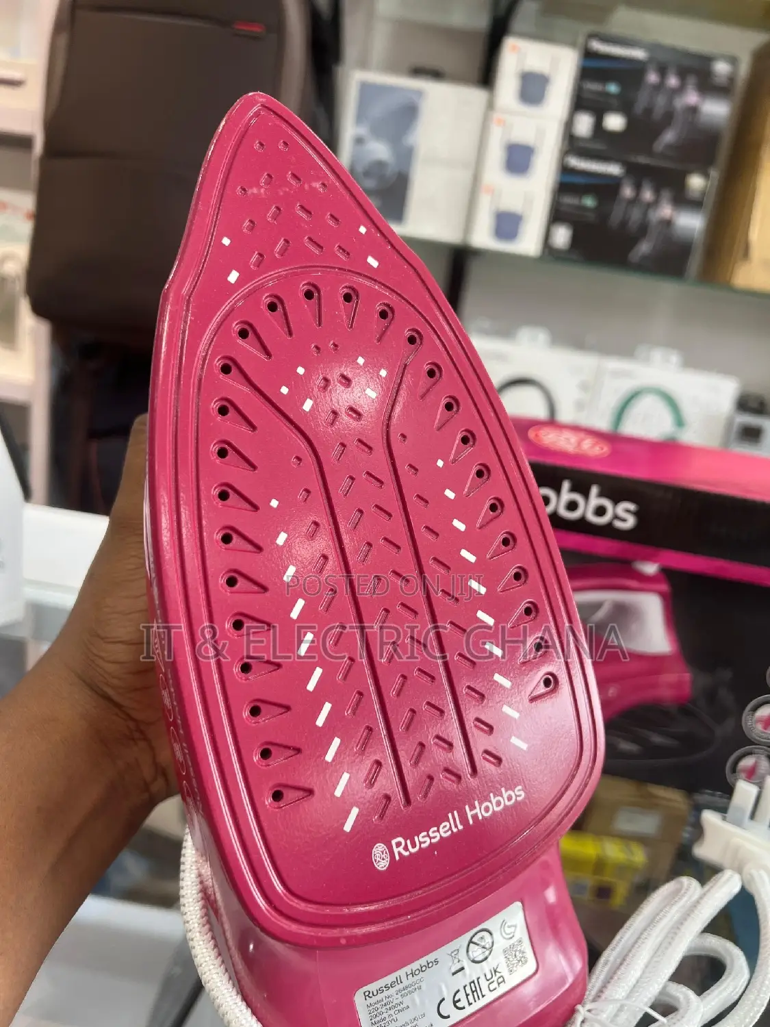 Russell Hobbs Steam Iron