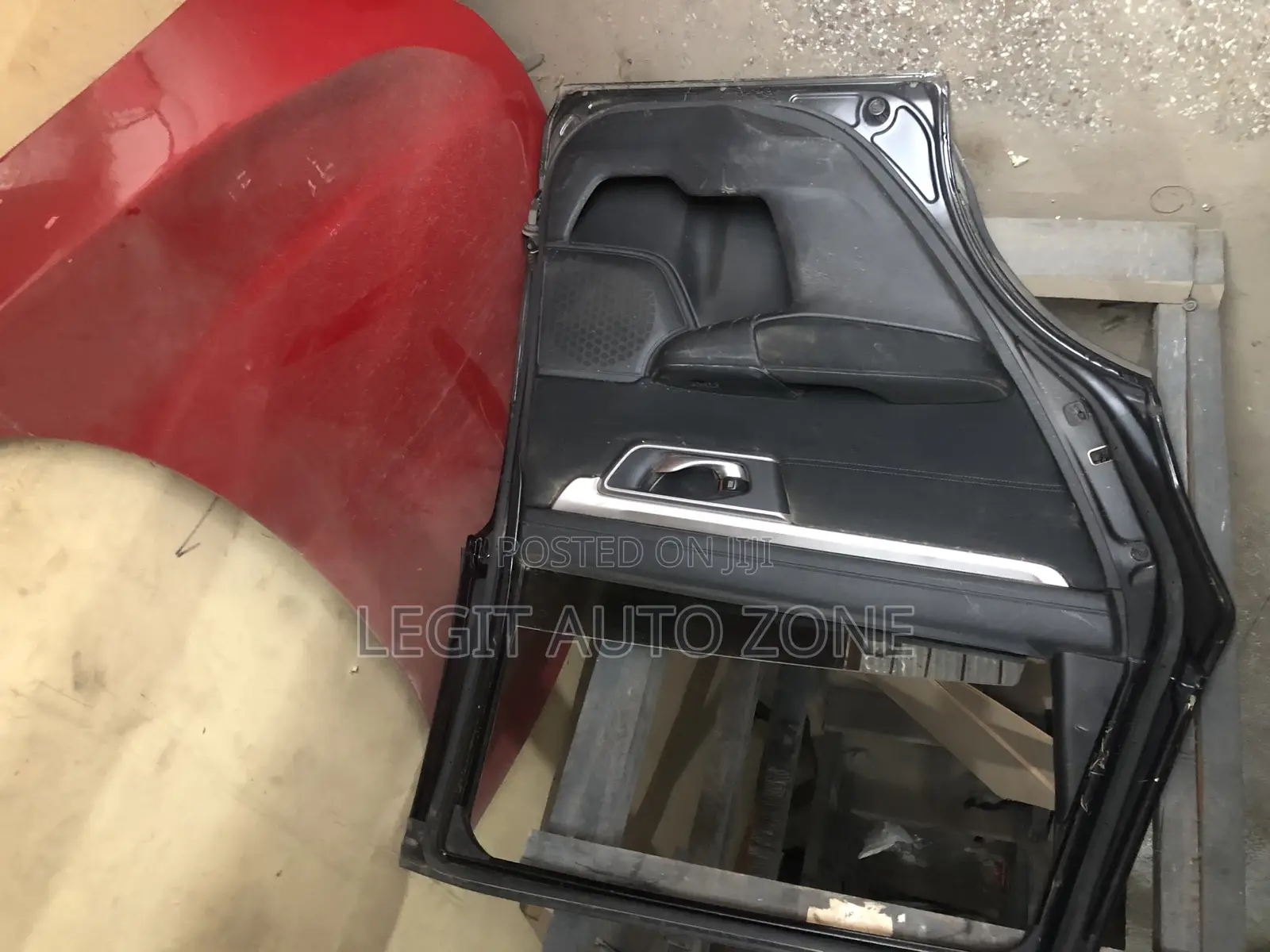 Honda CR-V 2017-2020 Door
