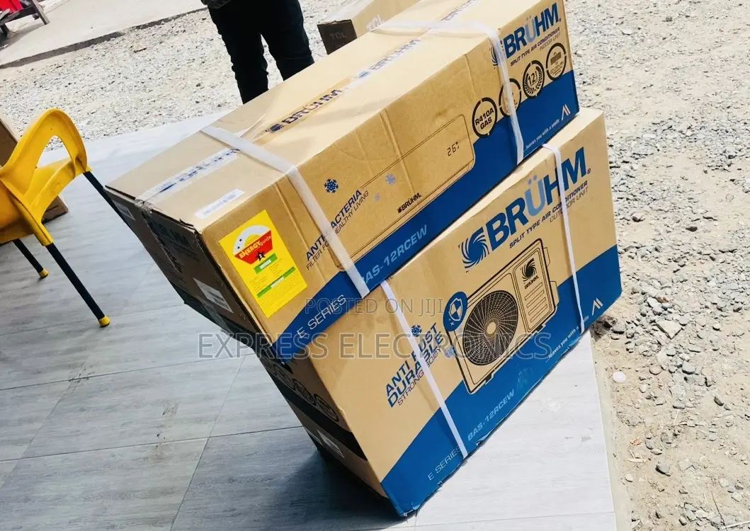 Bruhm Split R410 Gas White 1.5hp Power Chill Airflow.