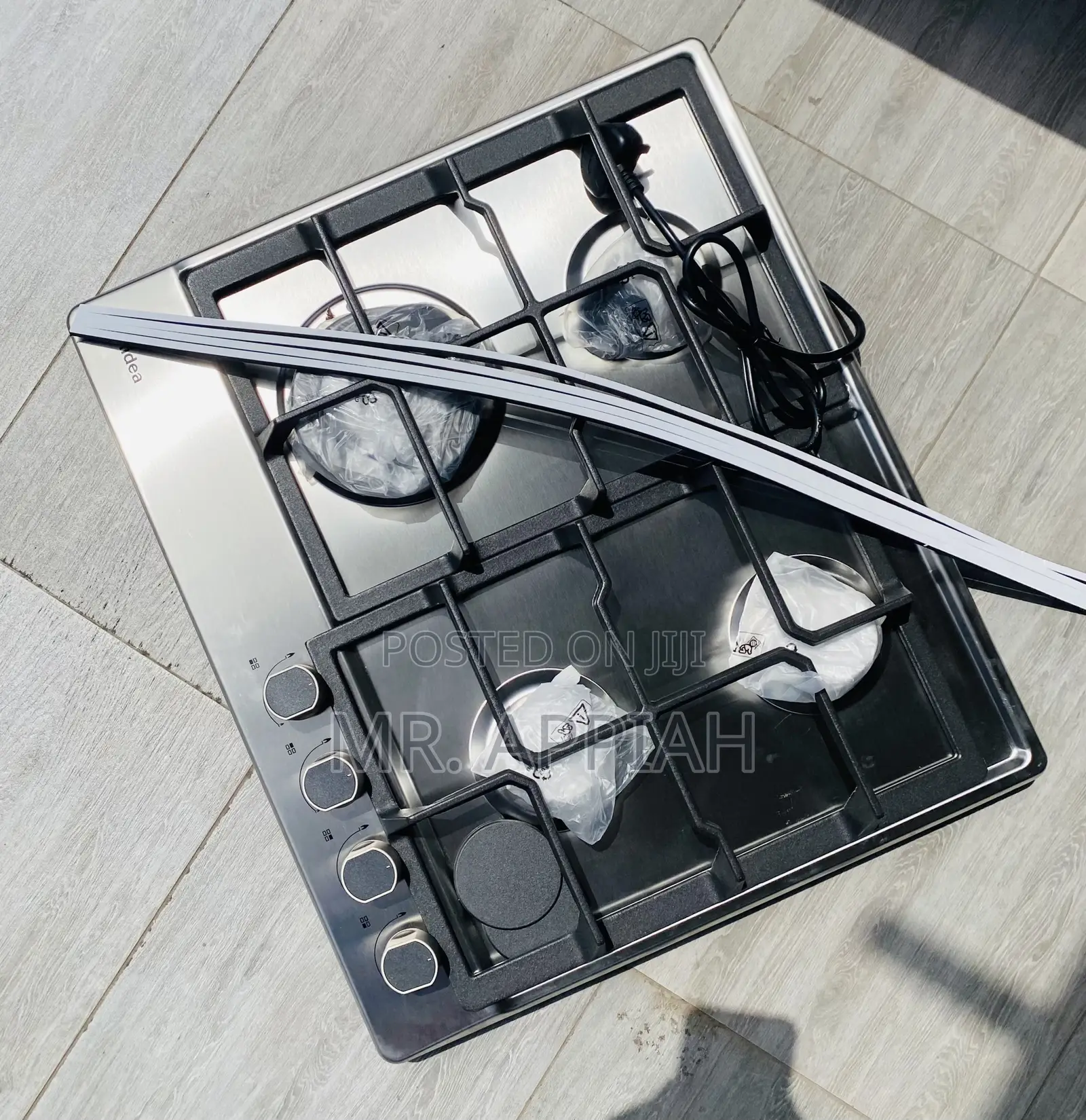 Effective and Reliable Midea 4 Gas Burner 60G40ME(Gray).
