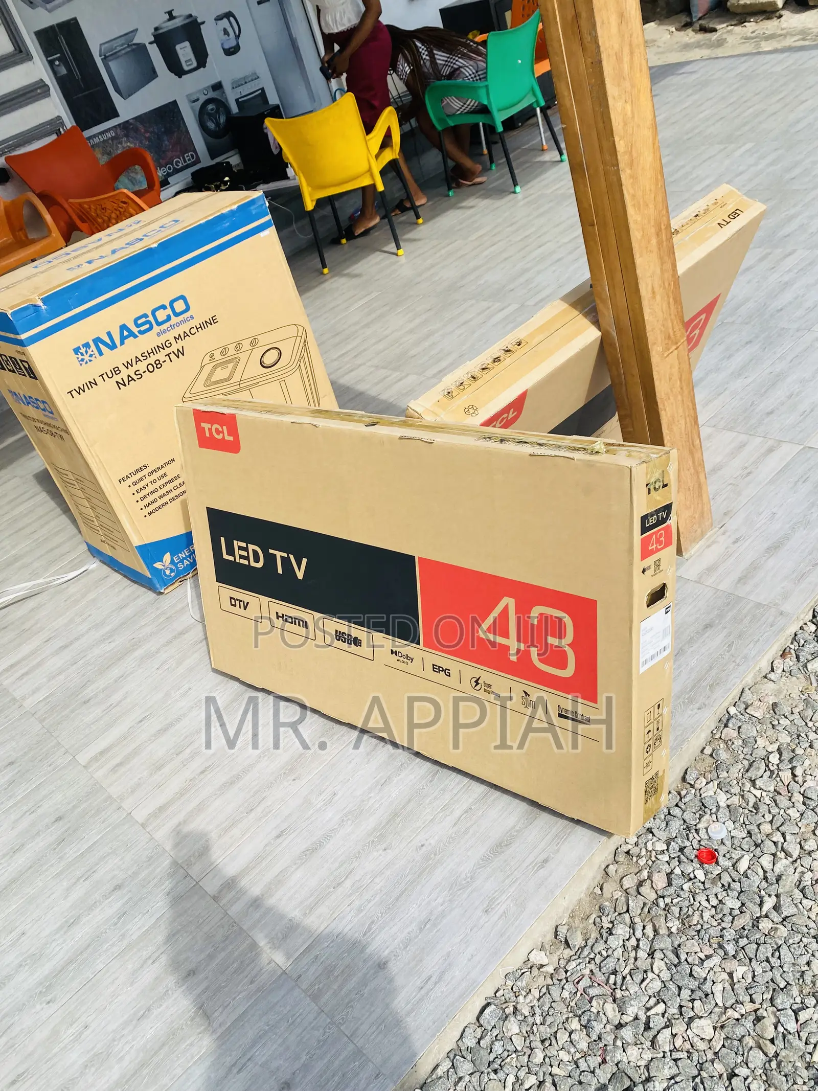 Reliable TCL 43d3200 43 Inch Full HD Led Tv(Black).