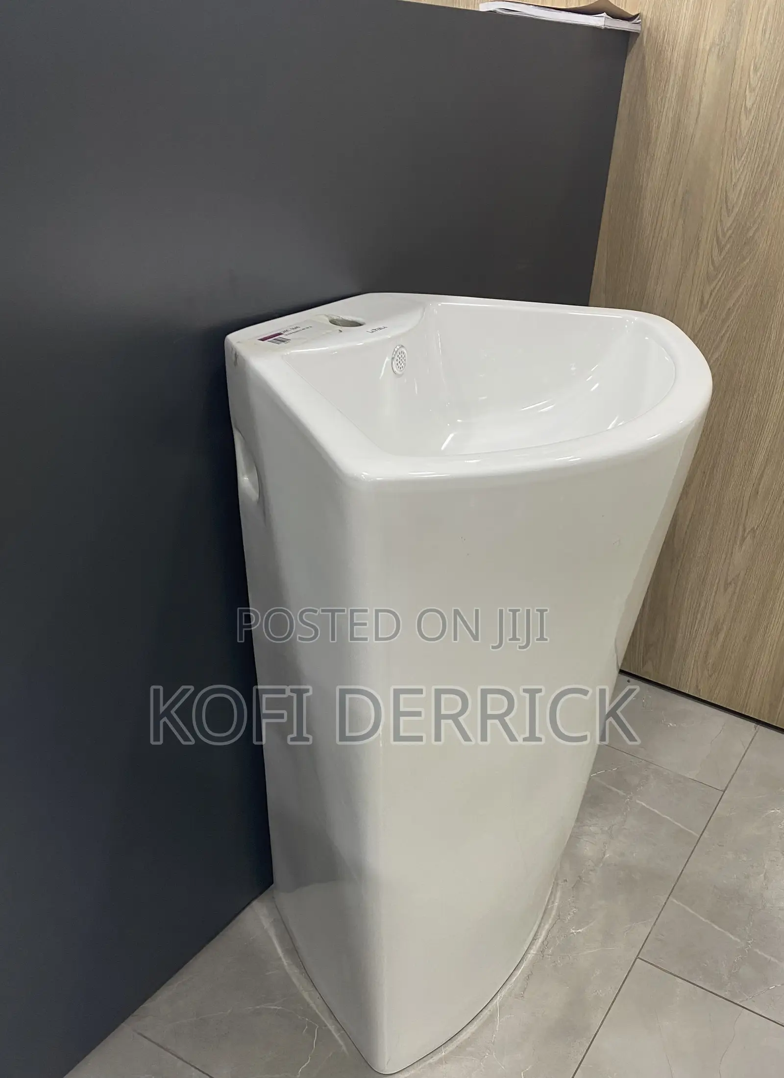 Freestanding Bathroom Basin