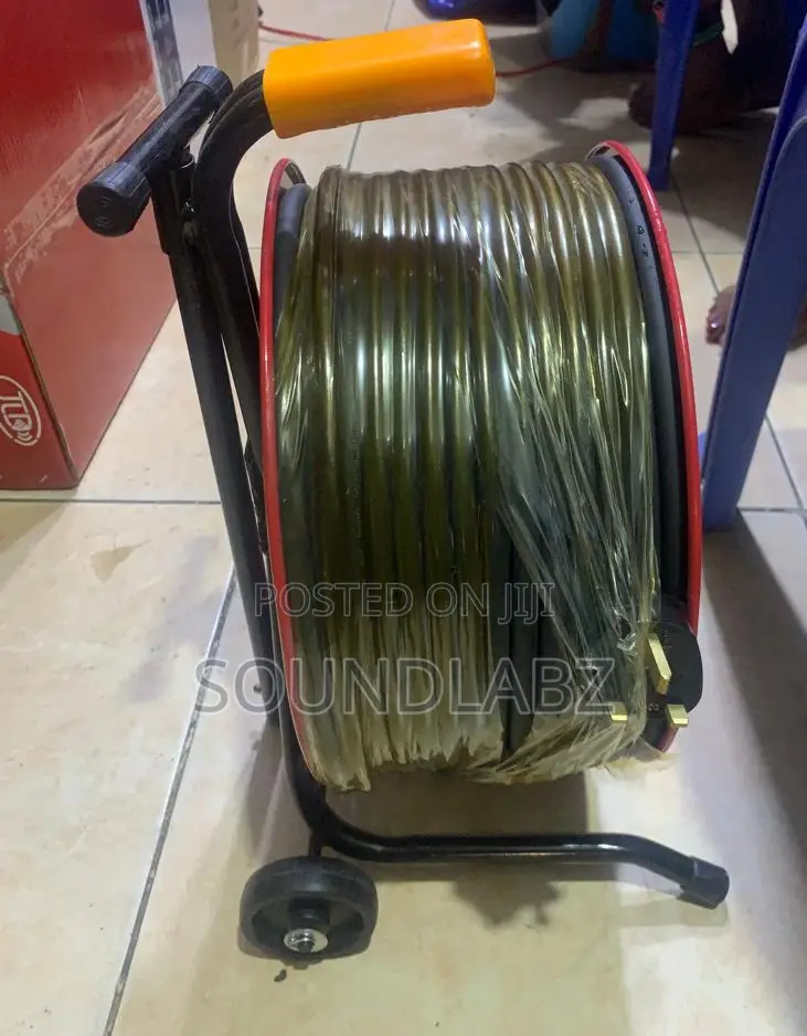 Cable Reel Extension Lead With Handle, 50m