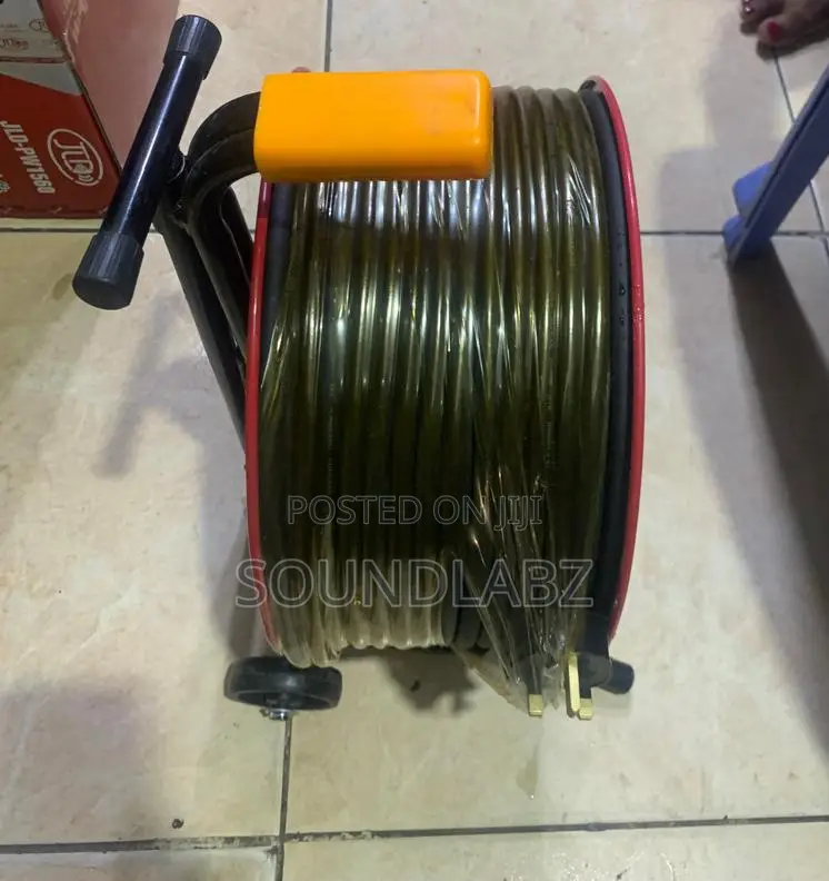 Cable Reel Extension Lead With Handle, 50m