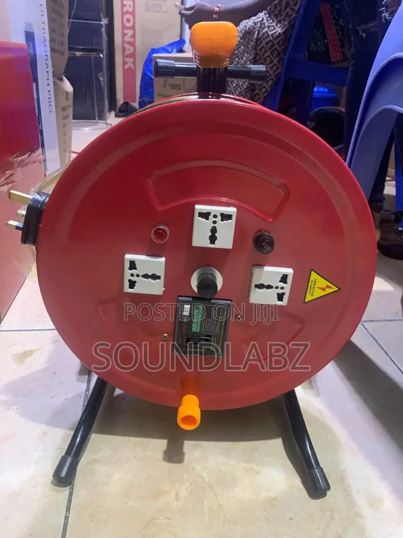 Cable Reel Extension Lead With Handle, 50m