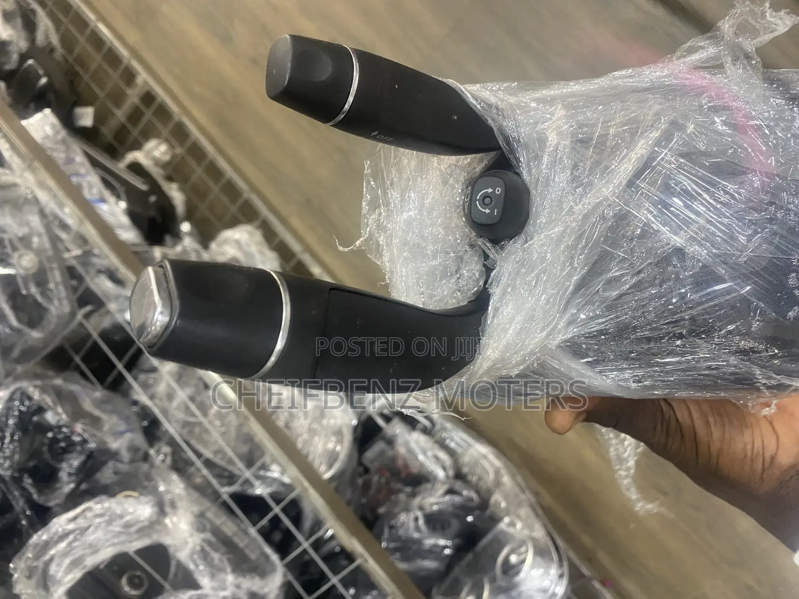 Mercedes Benz C300 2016-2020 Steering Wheel Horn Plate