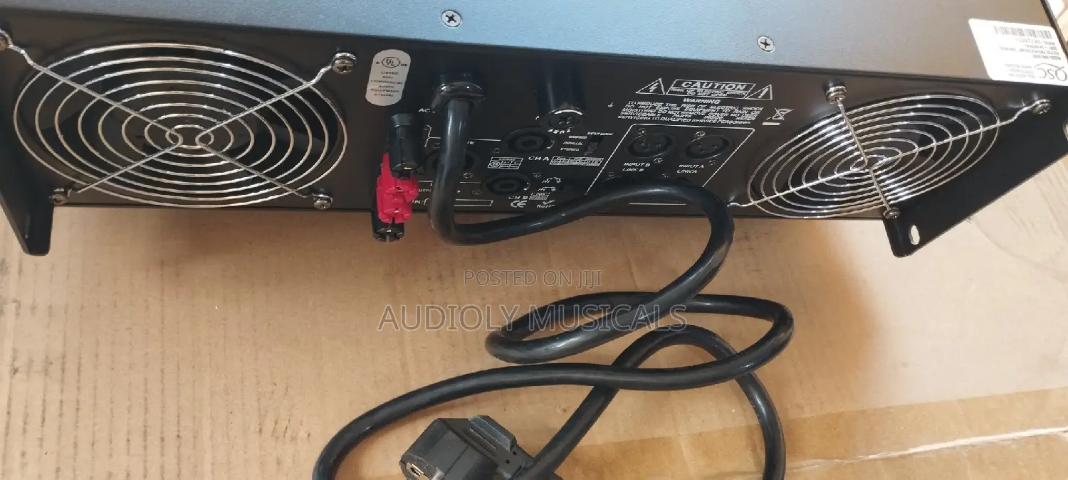 QSC RMX5050 Bass Amplifier