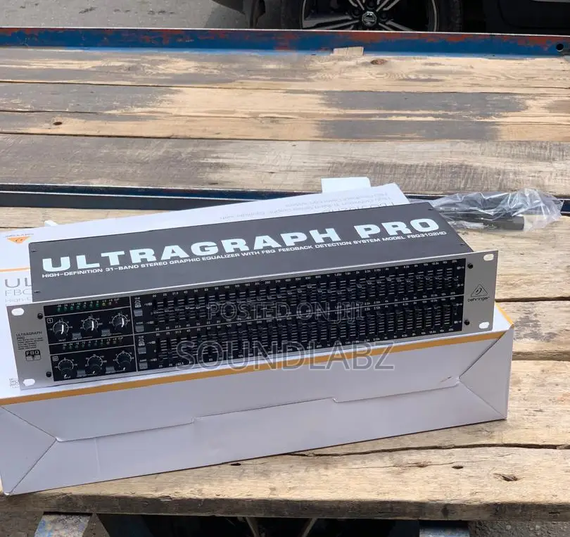 Behringer Ultragraph Pro Fbq3102hd 31 Band Stereo Equalizer