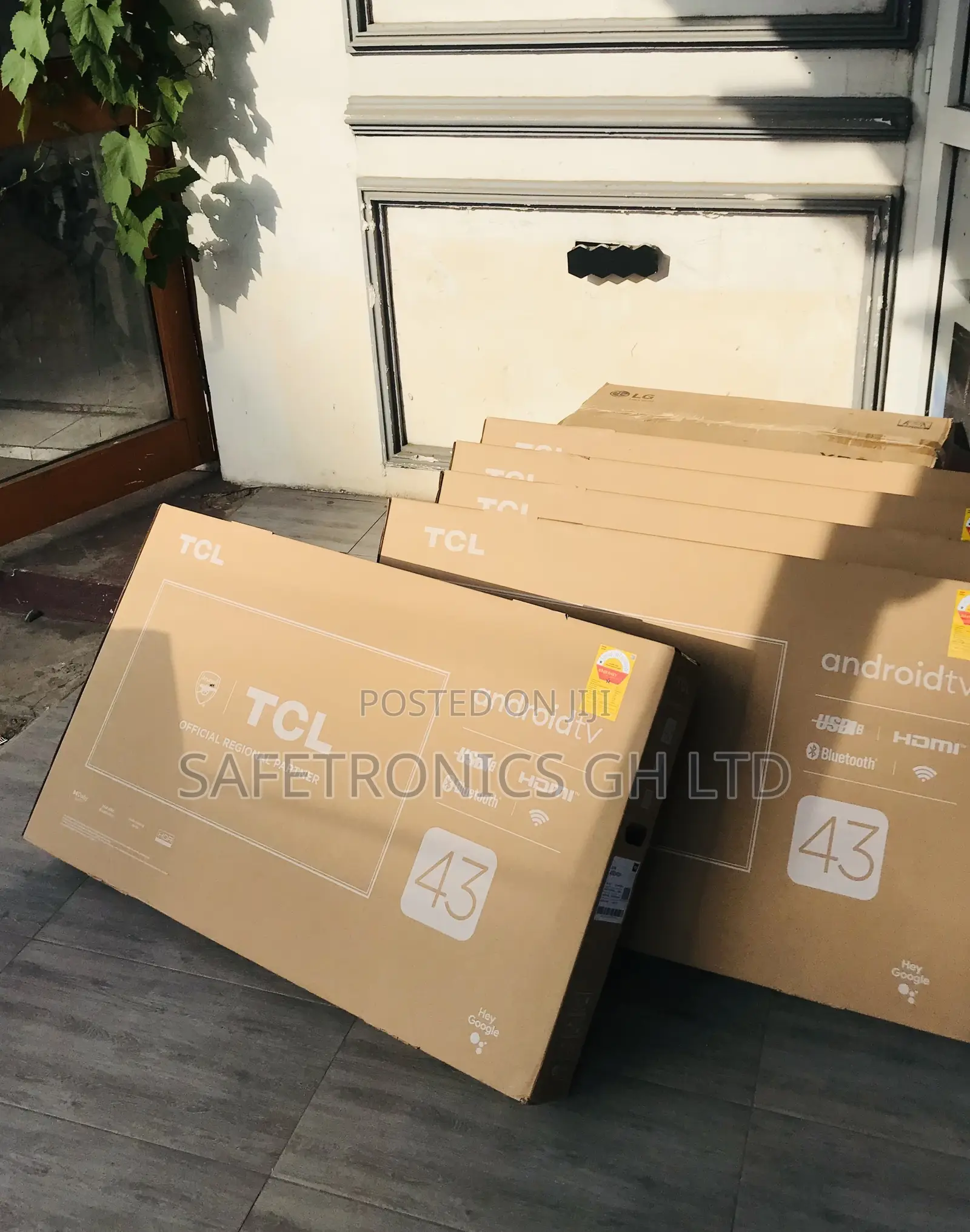 Smart Black TCL S5400 43 Inches Glossy Led Electric Tv