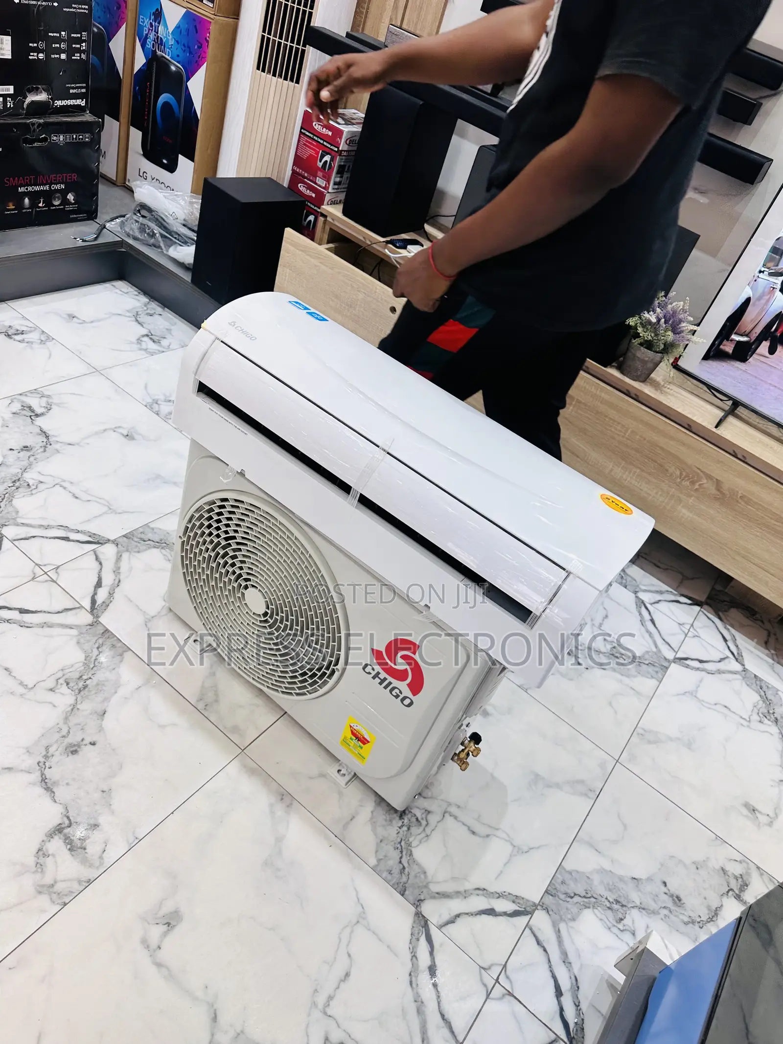 2.5hp Split R410 Gas Chigo Air Conditioner—-