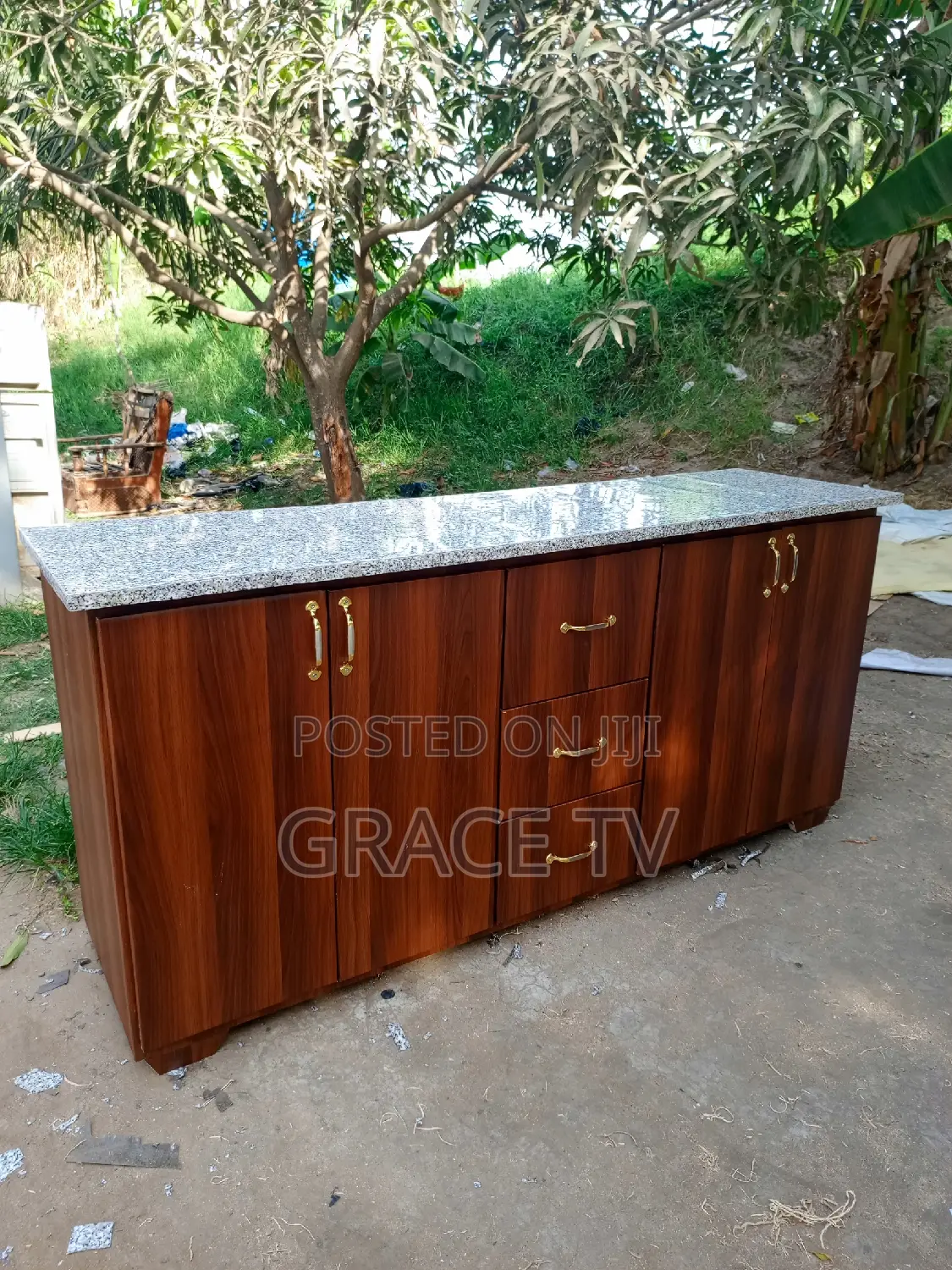 6 Fit Cabinet