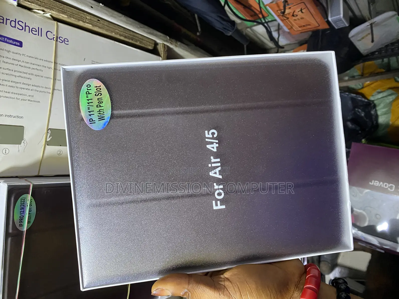 iPad Air4/5 10.9 Original Smart Case. With Pen Space