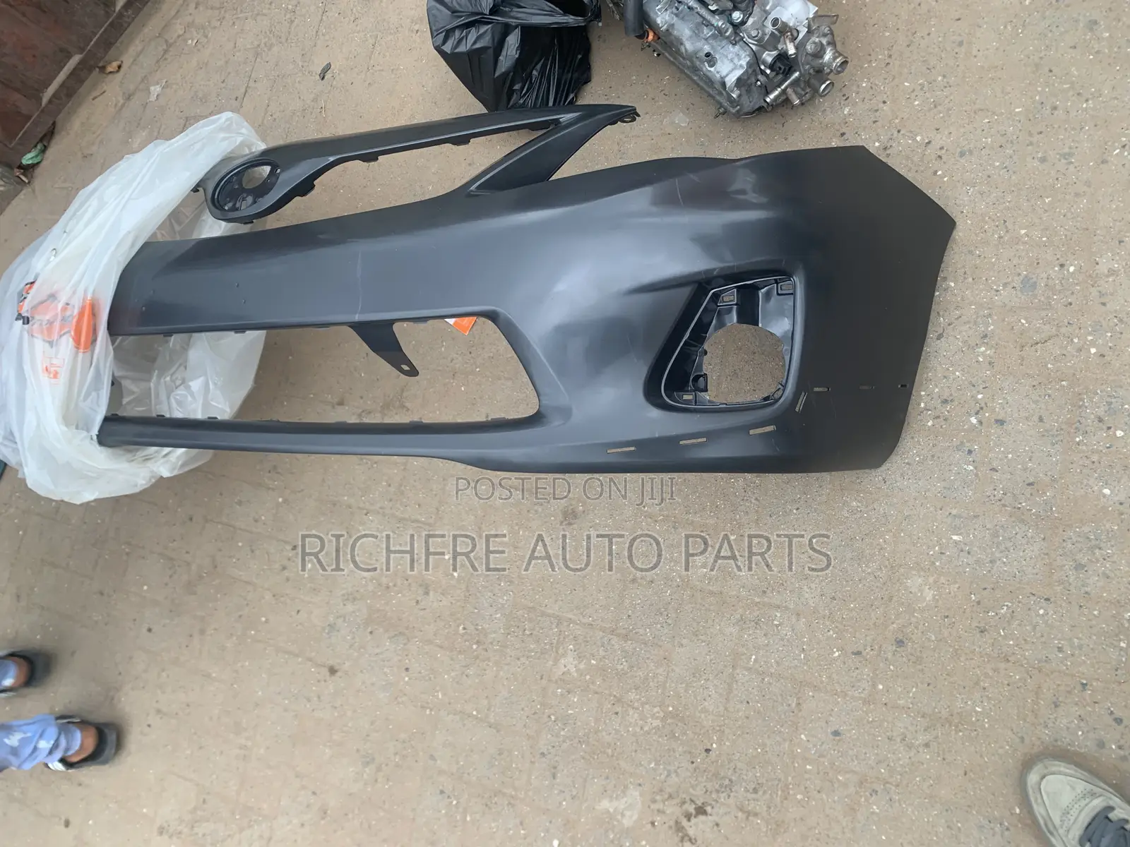 Corolla 2011-2013 Front Bumper Sports