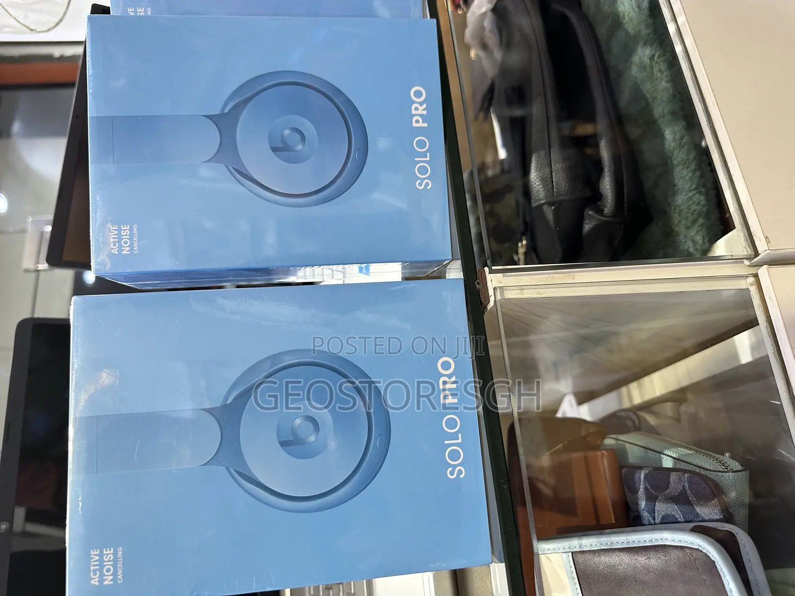 Beats - Solo Pro Wireless Noice Cancellation