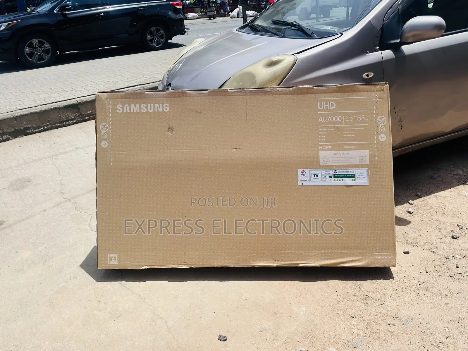 Very Cool Slim UHD Smart 55”Au7000 Samsung Tv.