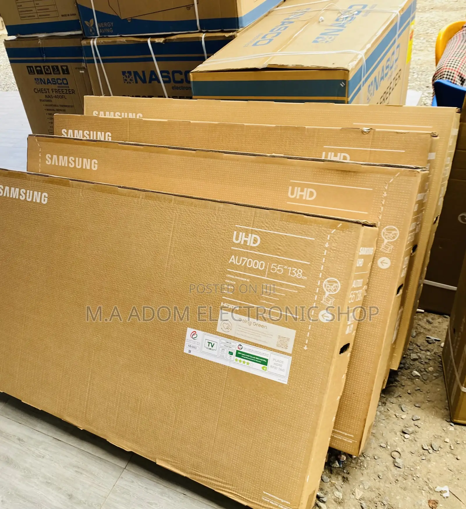 Lovely Design Samsung 55au7000 55” Crystal Uhd Smart Tv