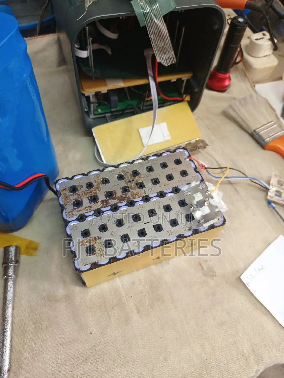 Battery Pack Building Spot Welding