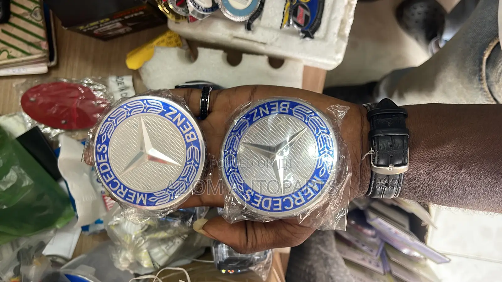 Mercedes Benz C250 C300 Wheel Cap Crown
