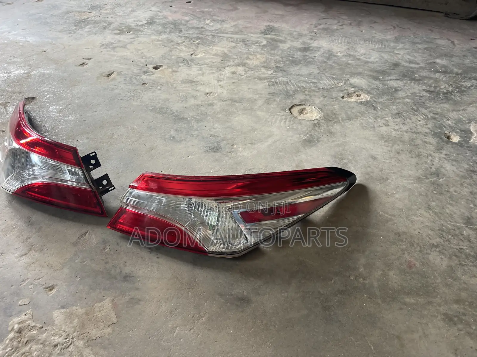 Toyota Camry Taillight 2018 2019 2020