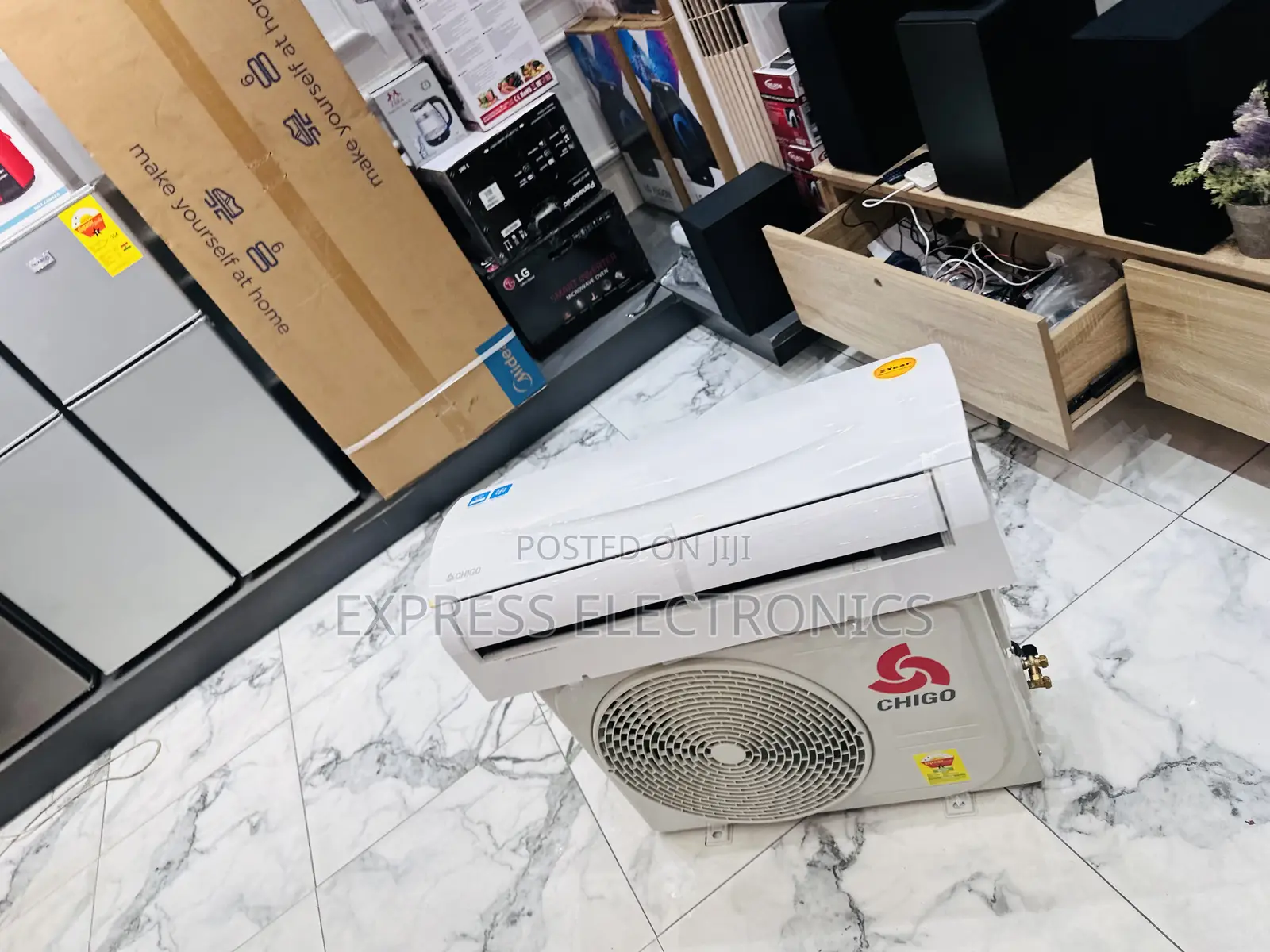High Quality Sleek White Chigo 1.5hp