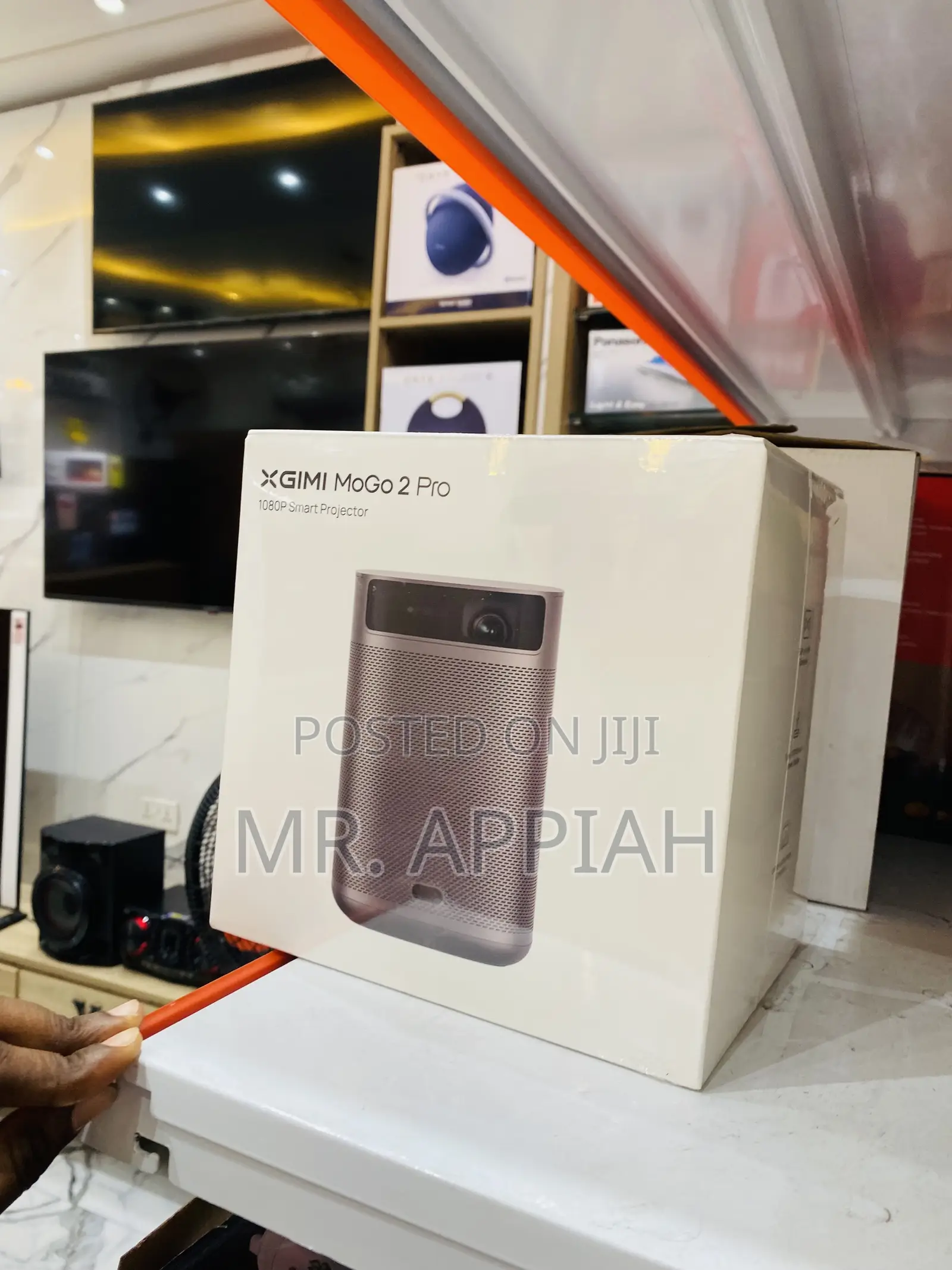 Sleek Design Xgimi Mogo 2 Projector.