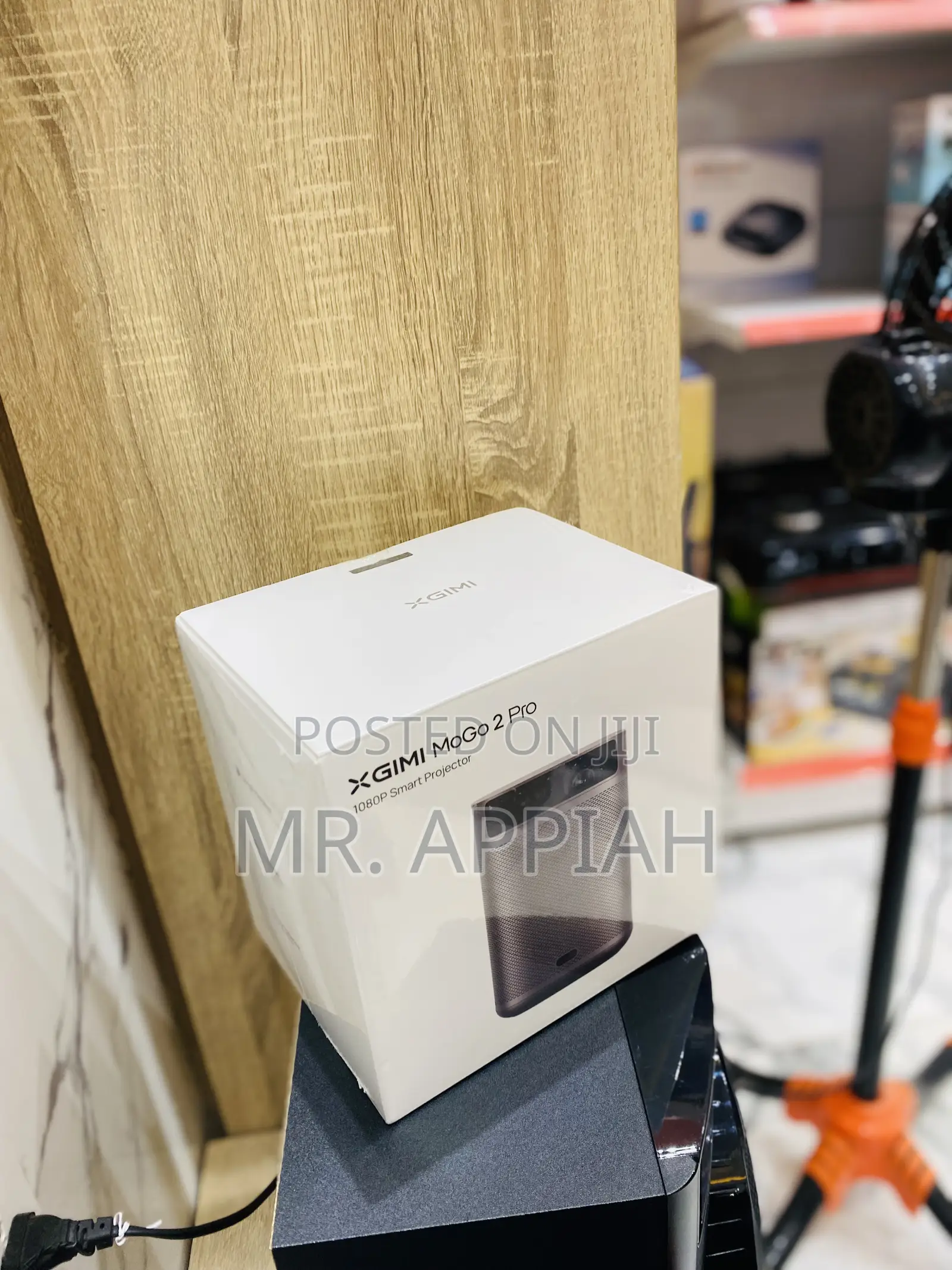 Sleek Design Xgimi Mogo 2 Projector.