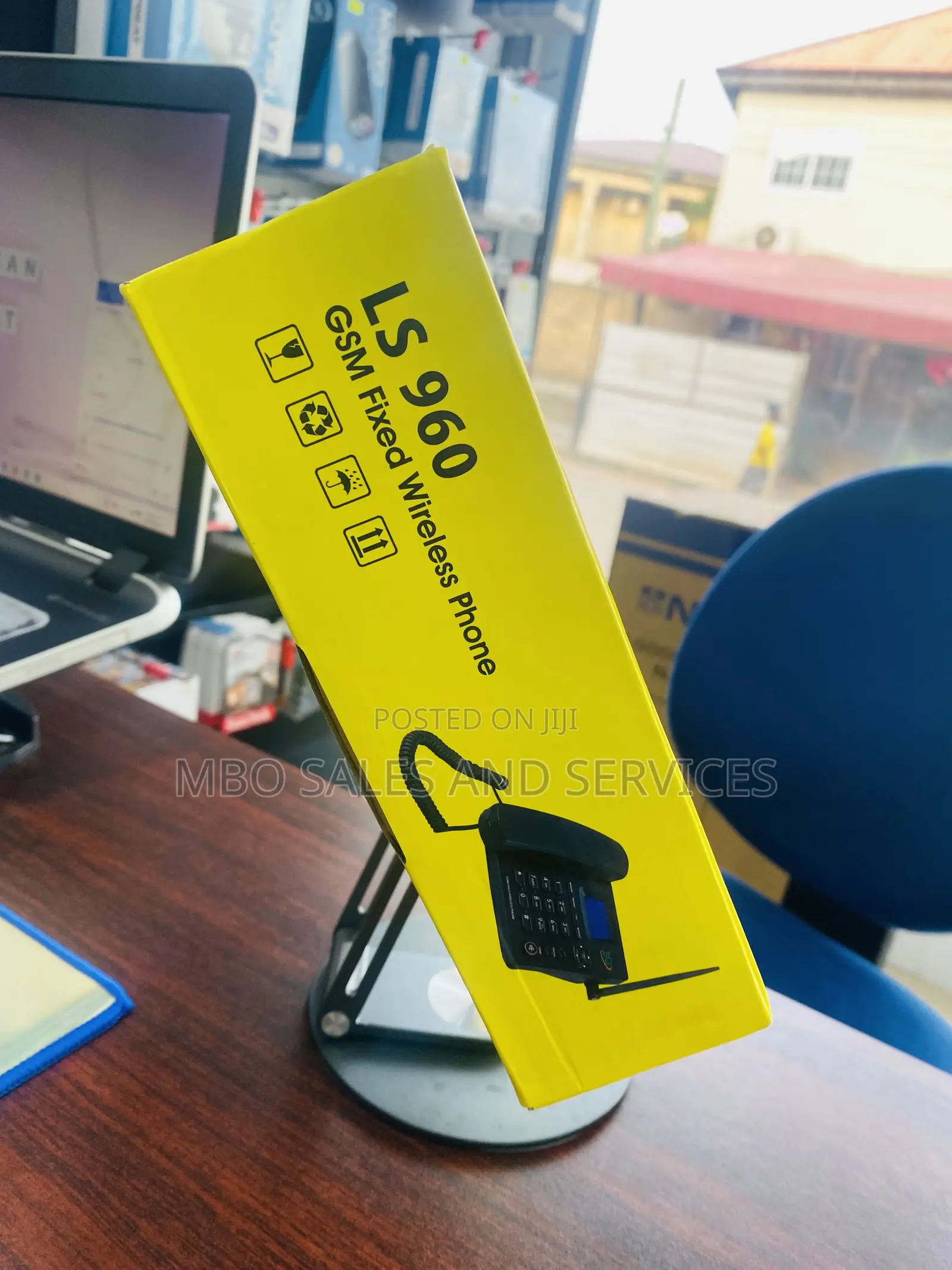 Wireless Telephone L960 Dual SIM