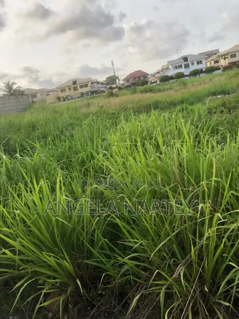 Land for Sale at Sakumono Estates