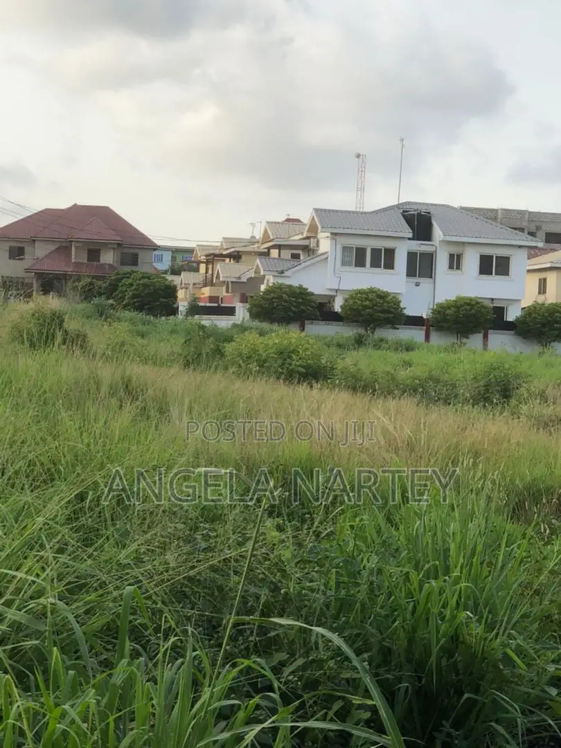 Land for Sale at Sakumono Estates