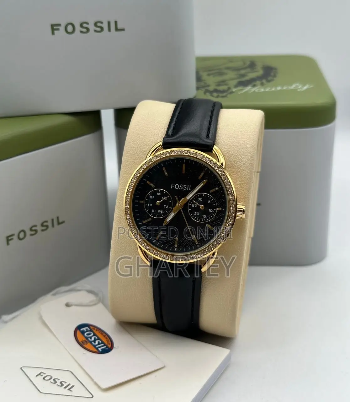 Ladies Analog Chronograph Leather Strap Watch