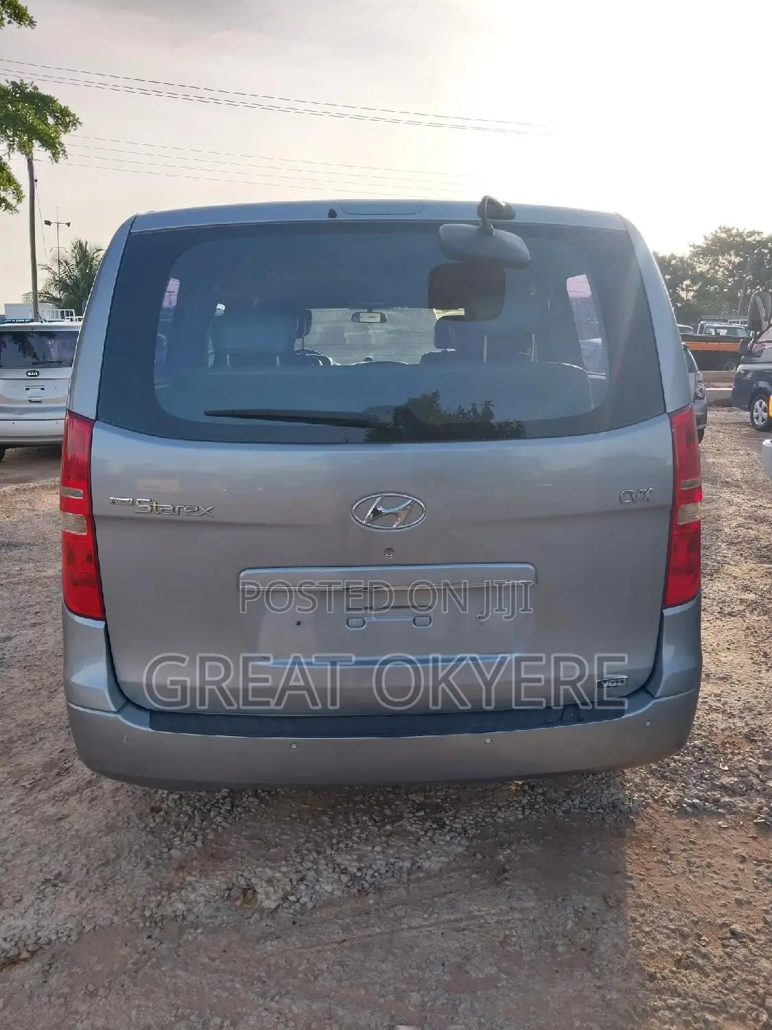Hyundai Starex 2013 Grey