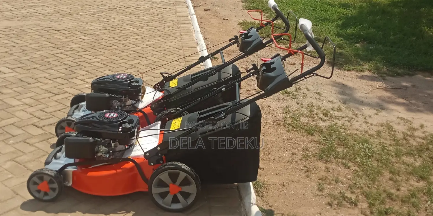 8.0hp /196cc C and J Heavyduty Selfpropelled Lawnmower/Caprice