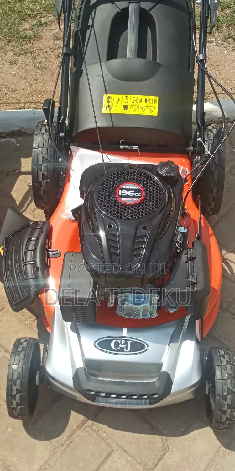 8.0hp /196cc C and J Heavyduty Selfpropelled Lawnmower/Caprice