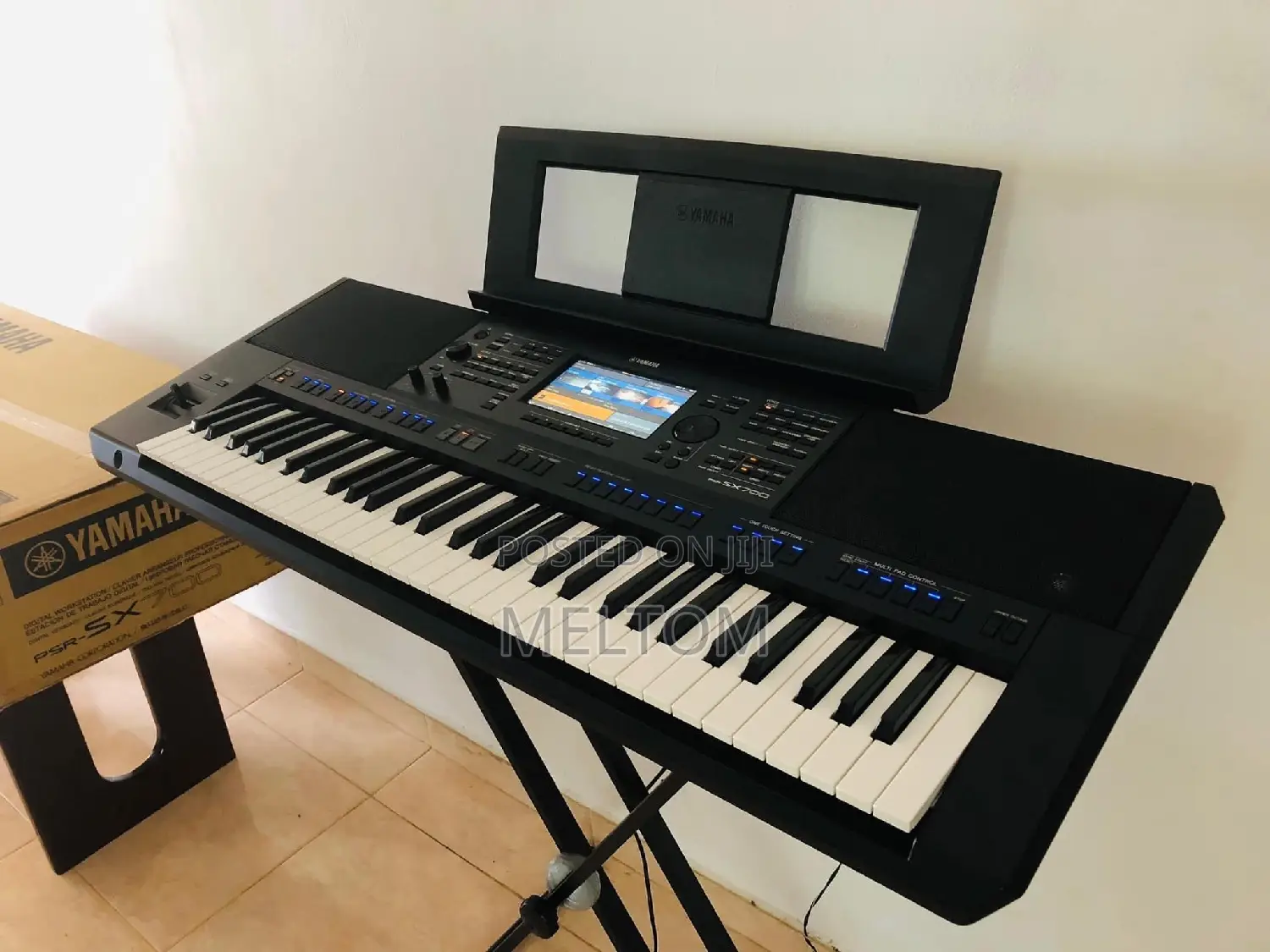 Yamaha PSR-Sx700 61keys Keyboard